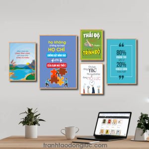 Bộ 5 bức tranh slogan tạo động lực đẹp: Sông càng sâu càng tĩnh lặng lúa càng chín càng cúi đầu. Họ không chống lại bạn họ chỉ không đặt mình vào vị trí của bạn mà thôi. Thái độ great hơn trình độ. Khi bạn đang mơ thì người khác đang nỗ lực. 80% danh thu đến từ 20% khách hàng thân thiết